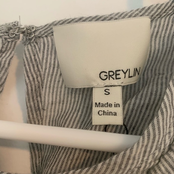 NWT greylin striped ruffle top small - Picture 4 of 8
